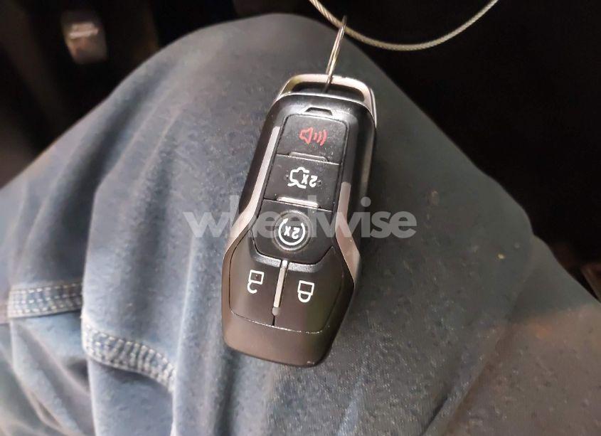 Photo 11 of 2016 Ford Explorer XLT (VIN 1FM5K7D81GGB53167)