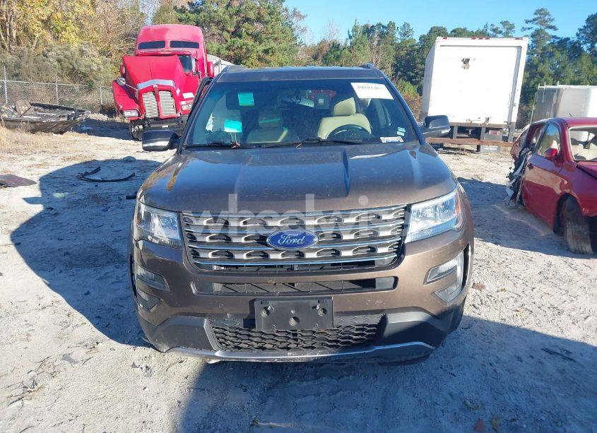 Photo 12 of 2016 Ford Explorer XLT (VIN 1FM5K7D81GGB58336)