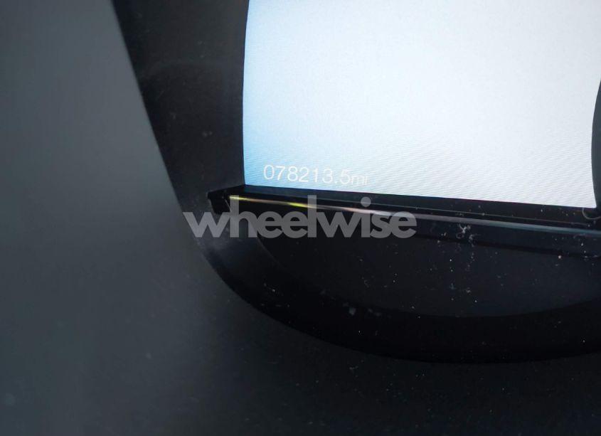 Photo 16 of 2017 Ford Explorer XLT (VIN 1FM5K7D81HGB46026)