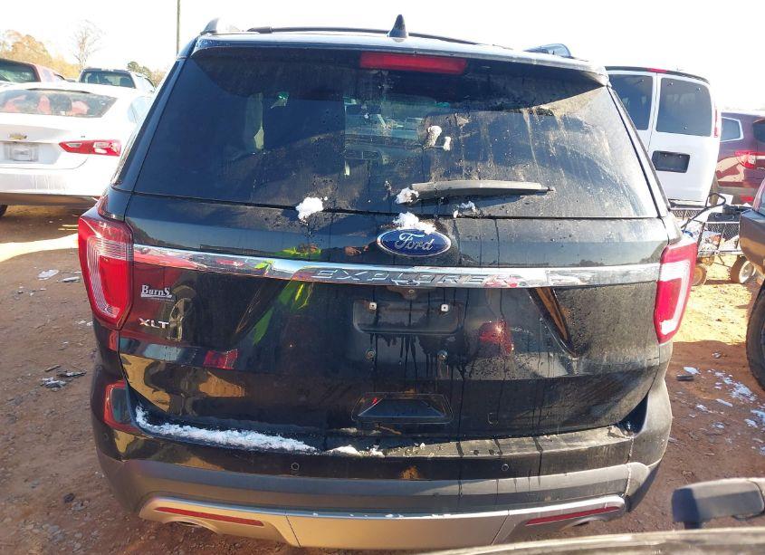 Photo 16 of 2017 Ford Explorer XLT (VIN 1FM5K7D81HGB58984)