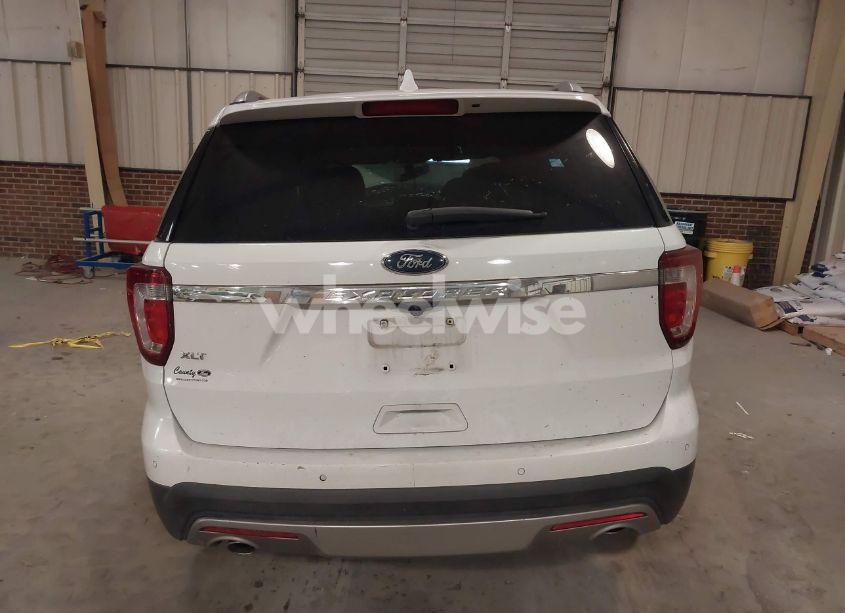 Photo 15 of 2017 Ford Explorer XLT (VIN 1FM5K7D81HGD51815)