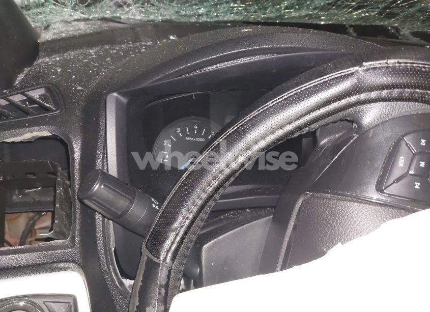 Photo 7 of 2017 Ford Explorer XLT (VIN 1FM5K7D81HGD51815)