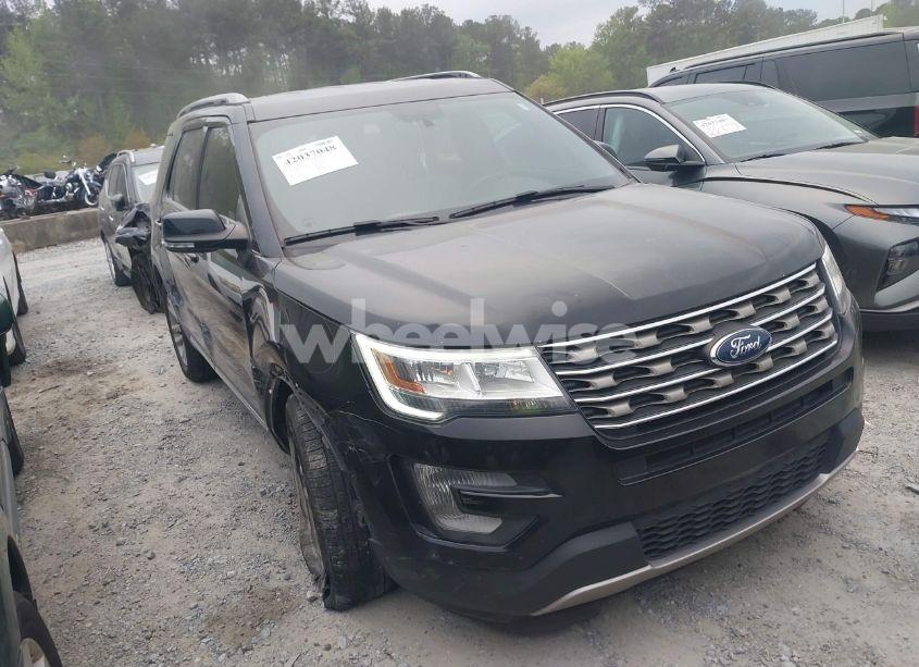 2017 Ford Explorer XLT (VIN 1FM5K7D81HGD76682) main photo