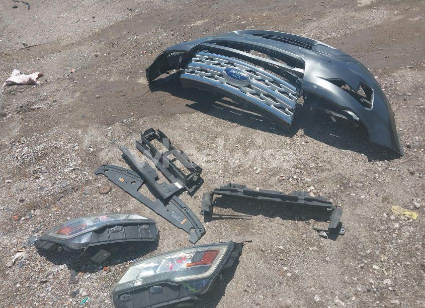 Photo 12 of 2018 Ford Explorer XLT (VIN 1FM5K7D81JGC40820)