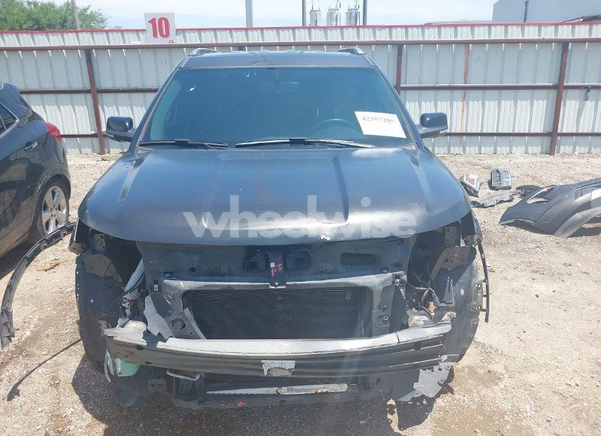 Photo 13 of 2018 Ford Explorer XLT (VIN 1FM5K7D81JGC40820)