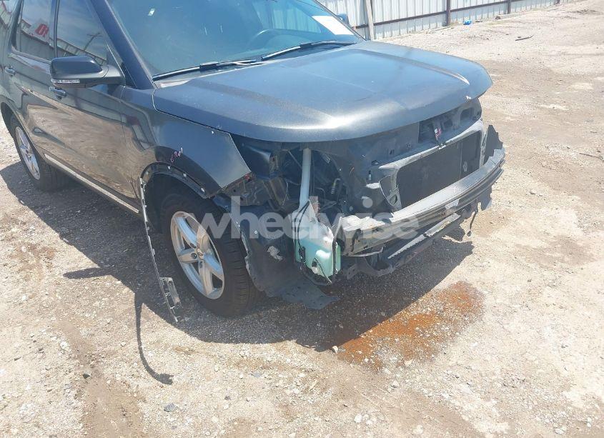 Photo 18 of 2018 Ford Explorer XLT (VIN 1FM5K7D81JGC40820)