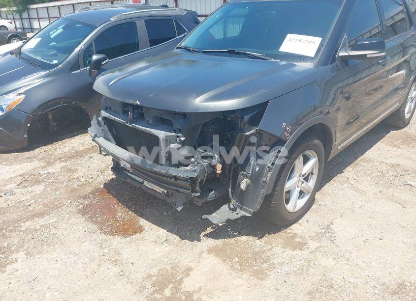 Photo 6 of 2018 Ford Explorer XLT (VIN 1FM5K7D81JGC40820)