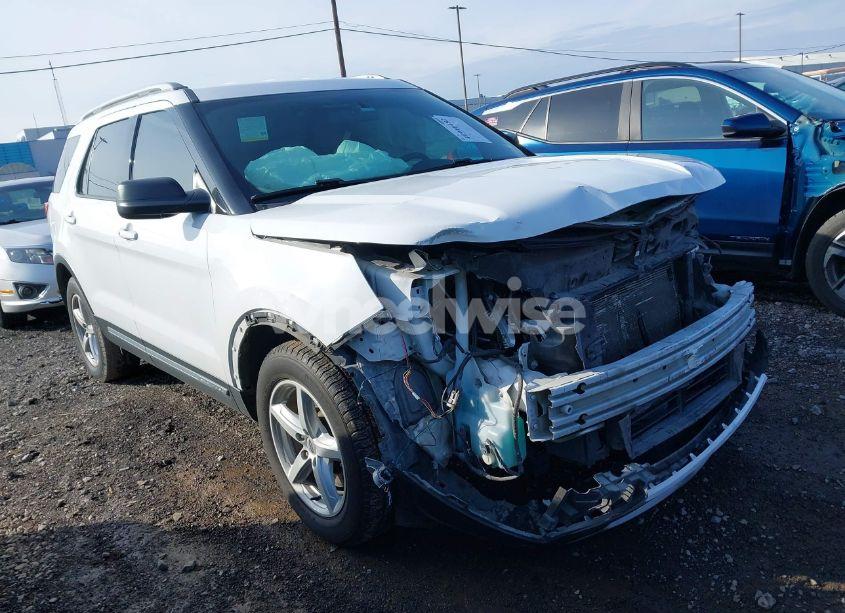 2018 Ford Explorer XLT (VIN 1FM5K7D81JGC48402) main photo