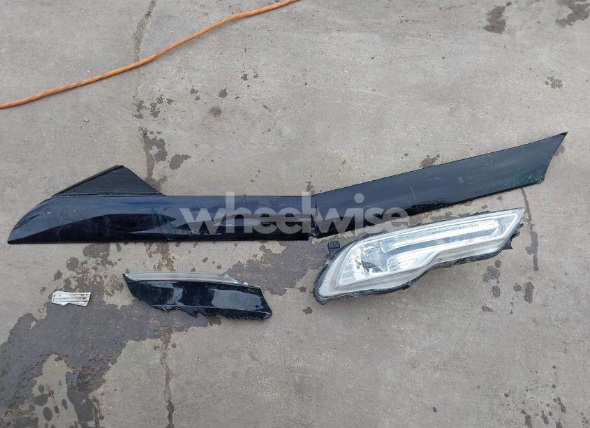 Photo 12 of 2019 Ford Explorer XLT (VIN 1FM5K7D81KGA22023)