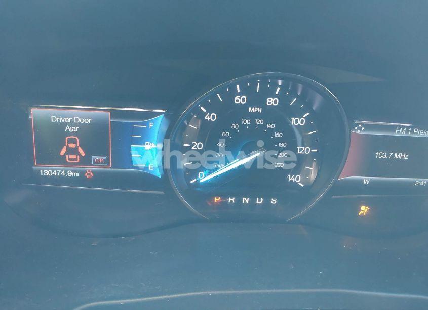 Photo 7 of 2019 Ford Explorer XLT (VIN 1FM5K7D81KGA71738)