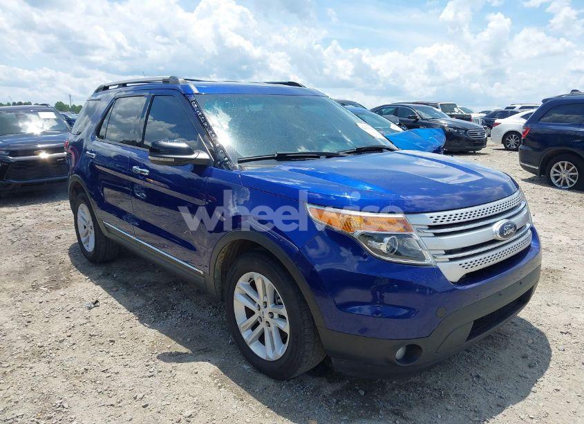 2013 Ford Explorer XLT (VIN 1FM5K7D82DGA06402) main photo