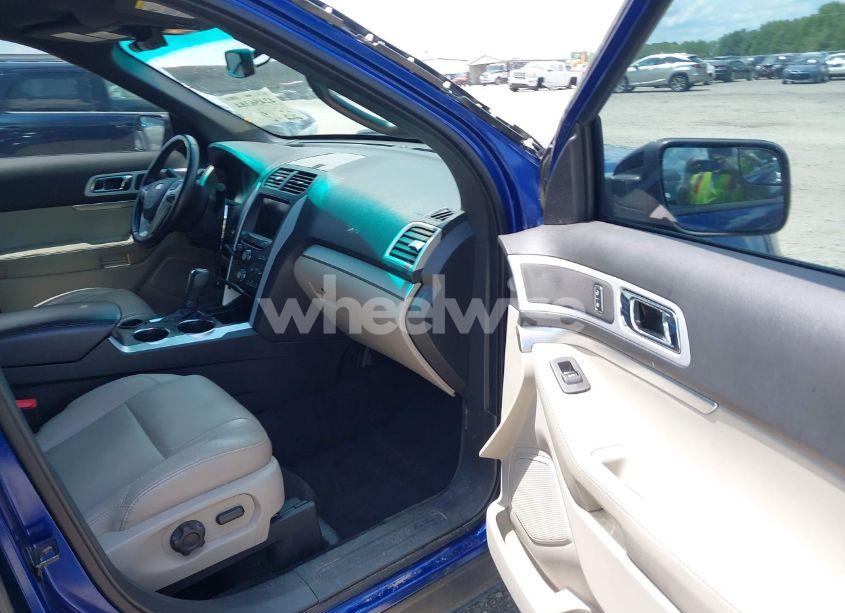 Photo 5 of 2013 Ford Explorer XLT (VIN 1FM5K7D82DGA06402)