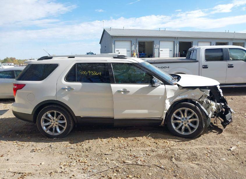 Photo 13 of 2013 Ford Explorer XLT (VIN 1FM5K7D82DGA87255)