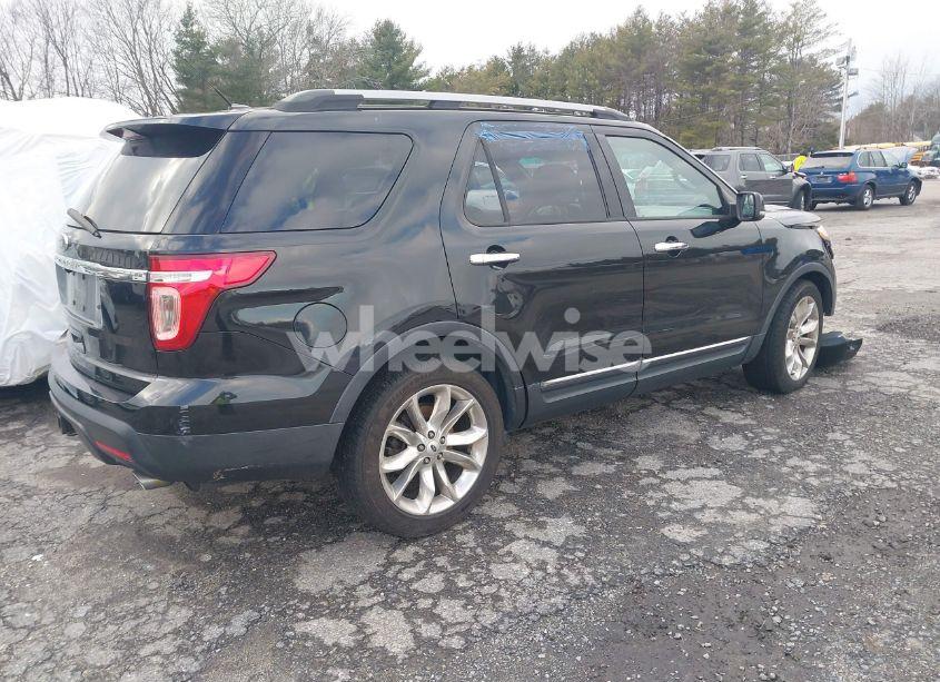 Photo 4 of 2013 Ford Explorer XLT (VIN 1FM5K7D82DGB04359)