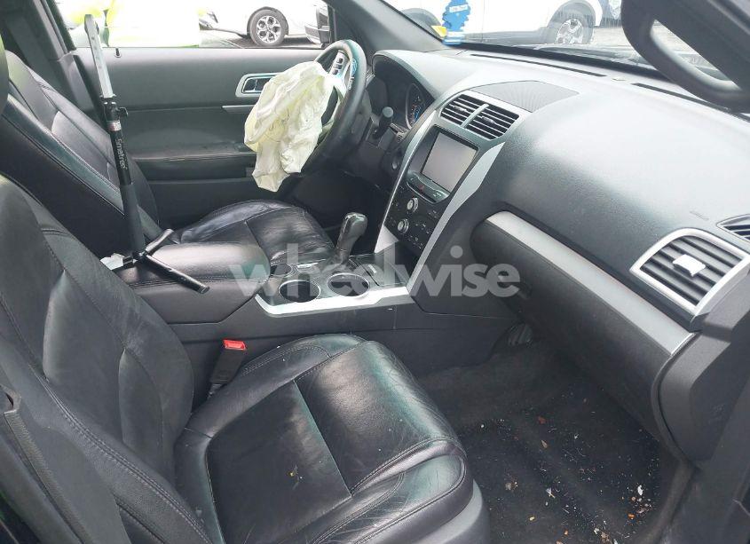 Photo 5 of 2013 Ford Explorer XLT (VIN 1FM5K7D82DGB04359)