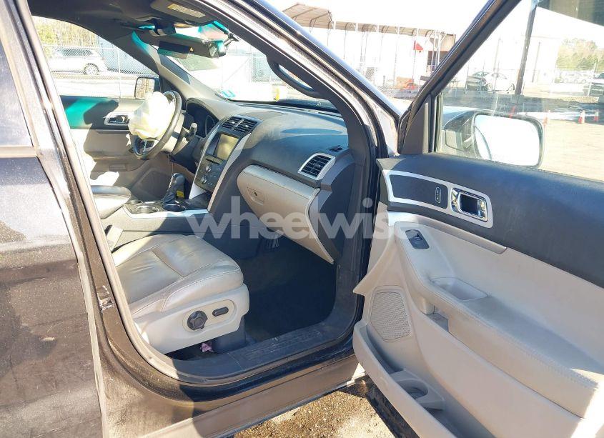 Photo 5 of 2013 Ford Explorer XLT (VIN 1FM5K7D82DGC13761)