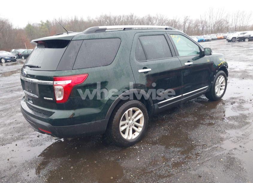 Photo 4 of 2013 Ford Explorer XLT (VIN 1FM5K7D82DGC44086)