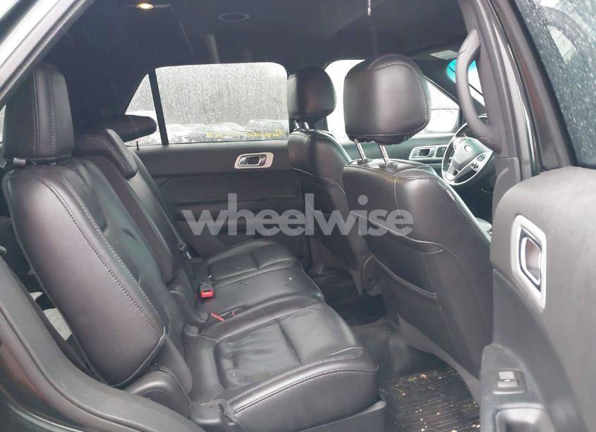 Photo 8 of 2013 Ford Explorer XLT (VIN 1FM5K7D82DGC44086)