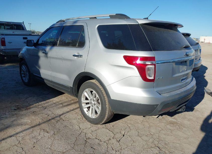 Photo 3 of 2013 Ford Explorer XLT (VIN 1FM5K7D82DGC69909)
