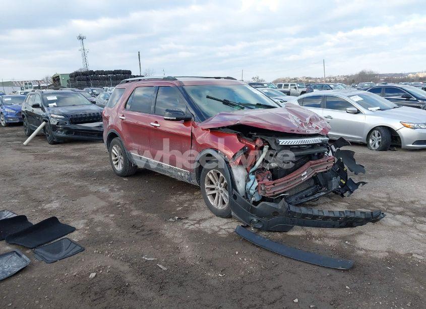 2014 Ford Explorer XLT (VIN 1FM5K7D82EGA52538) main photo