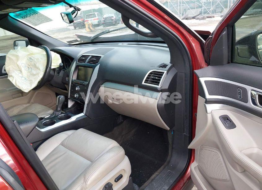 Photo 5 of 2014 Ford Explorer XLT (VIN 1FM5K7D82EGA52538)