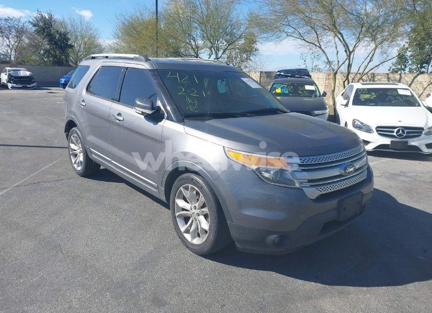 2014 Ford Explorer XLT (VIN 1FM5K7D82EGA54774) main photo