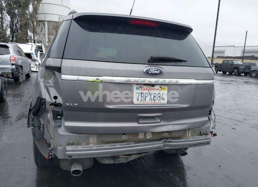 Photo 6 of 2014 Ford Explorer XLT (VIN 1FM5K7D82EGA54774)