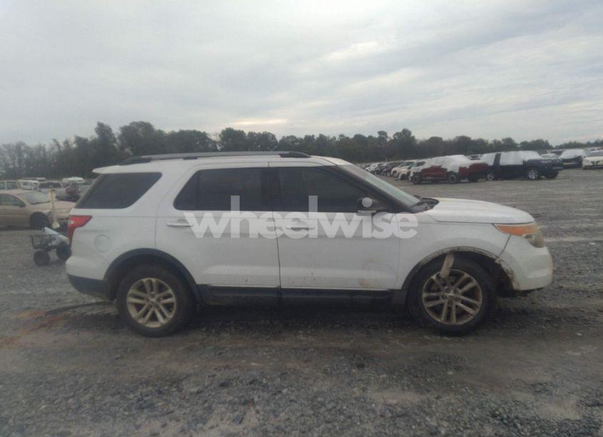 Photo 13 of 2014 Ford Explorer XLT (VIN 1FM5K7D82EGA57867)