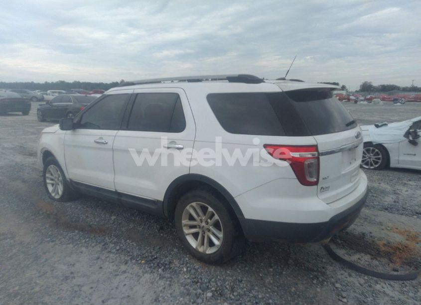 Photo 3 of 2014 Ford Explorer XLT (VIN 1FM5K7D82EGA57867)
