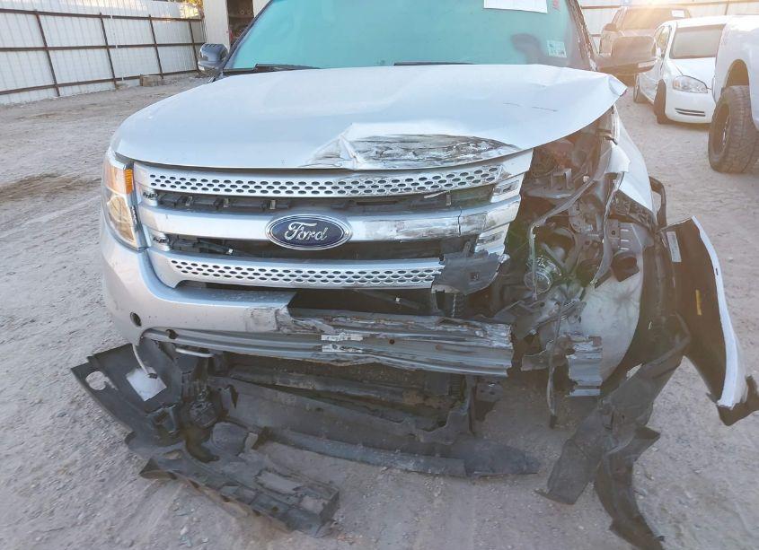 Photo 13 of 2014 Ford Explorer XLT (VIN 1FM5K7D82EGA85541)