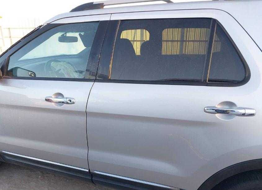 Photo 15 of 2014 Ford Explorer XLT (VIN 1FM5K7D82EGA85541)