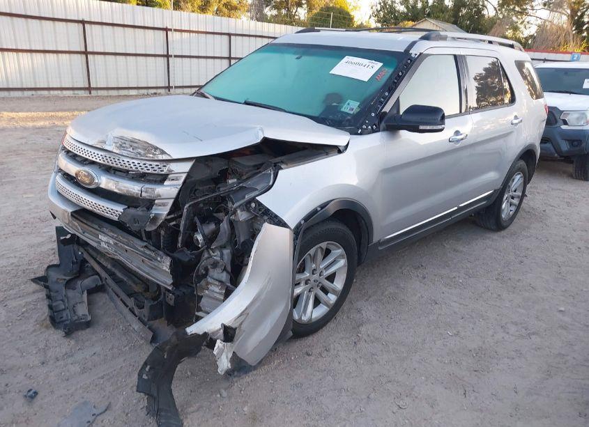 Photo 2 of 2014 Ford Explorer XLT (VIN 1FM5K7D82EGA85541)