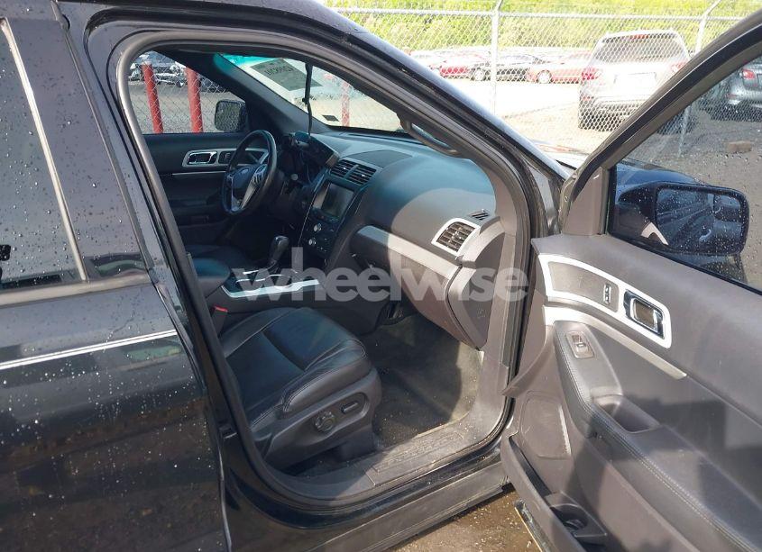 Photo 5 of 2014 Ford Explorer XLT (VIN 1FM5K7D82EGC32277)