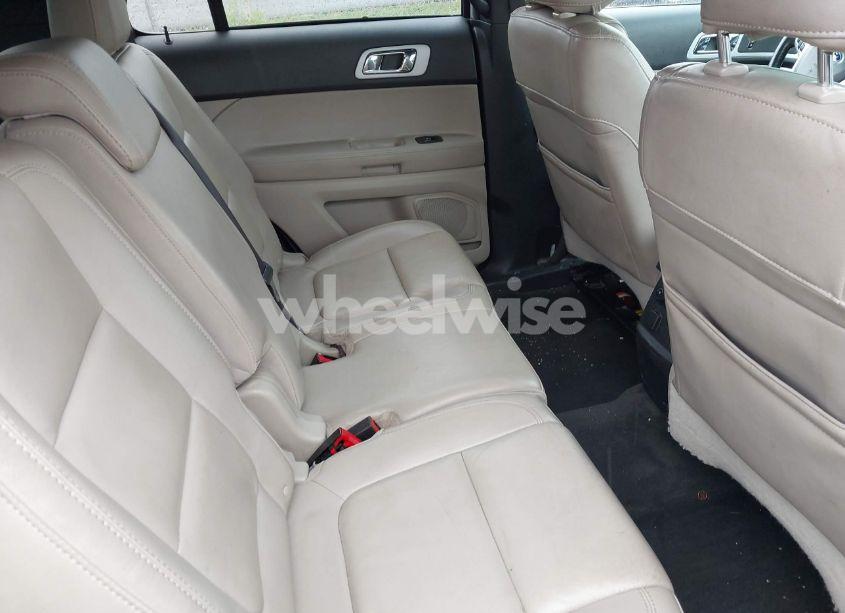 Photo 8 of 2014 Ford Explorer XLT (VIN 1FM5K7D82EGC57549)