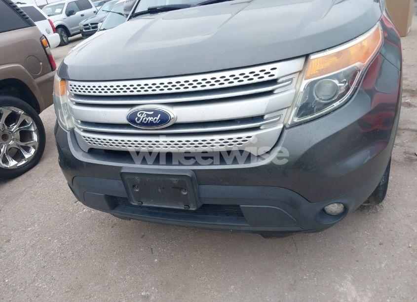 Photo 12 of 2015 Ford Explorer XLT (VIN 1FM5K7D82FGA45400)