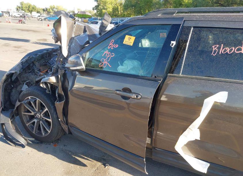 Photo 6 of 2015 Ford Explorer XLT (VIN 1FM5K7D82FGB59901)