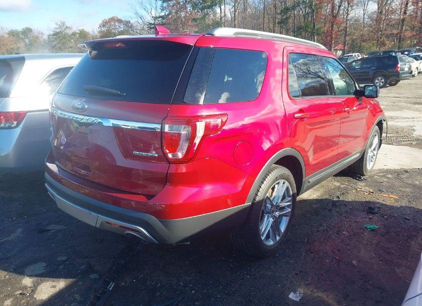 Photo 4 of 2016 Ford Explorer XLT (VIN 1FM5K7D82GGA16870)