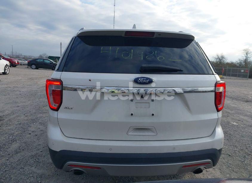 Photo 16 of 2016 Ford Explorer XLT (VIN 1FM5K7D82GGA36861)