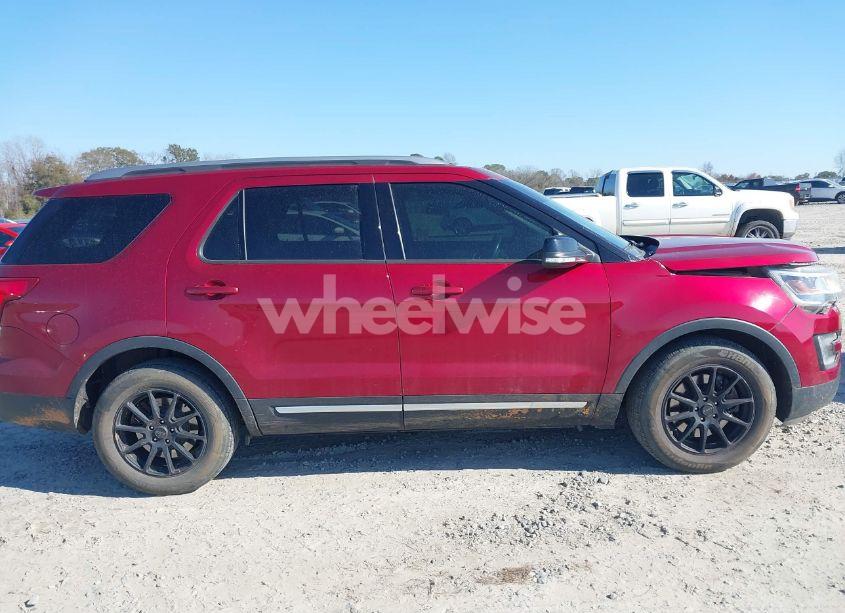 Photo 13 of 2016 Ford Explorer XLT (VIN 1FM5K7D82GGB04091)