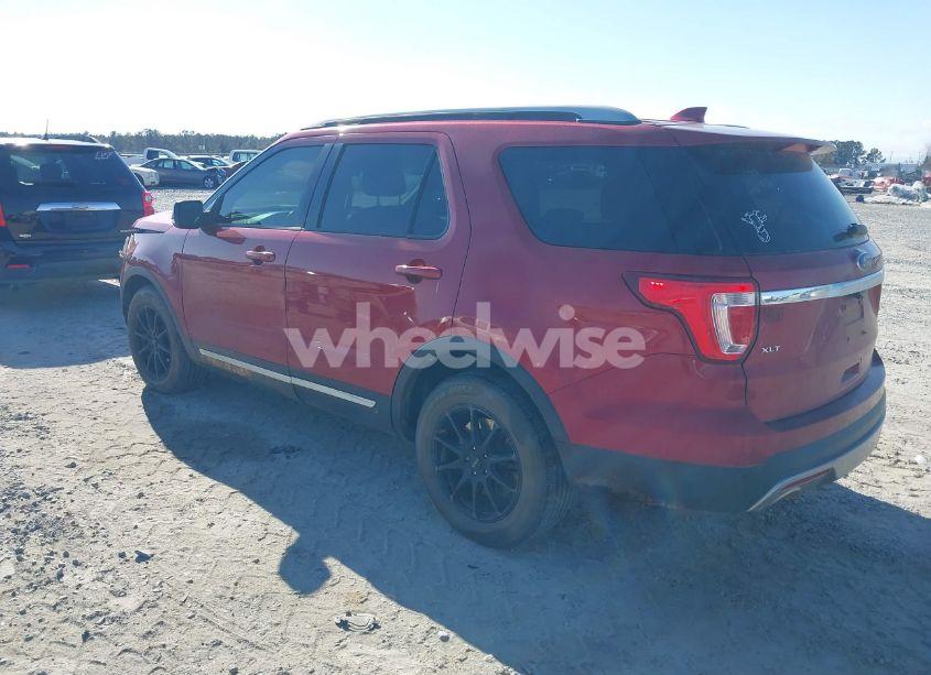 Photo 3 of 2016 Ford Explorer XLT (VIN 1FM5K7D82GGB04091)