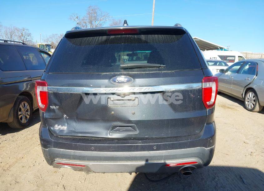 Photo 17 of 2017 Ford Explorer XLT (VIN 1FM5K7D82HGA54052)