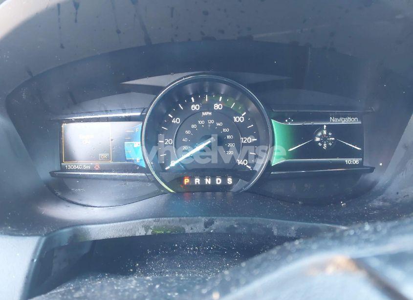 Photo 7 of 2017 Ford Explorer XLT (VIN 1FM5K7D82HGA54052)