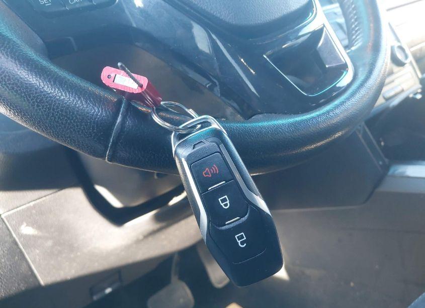 Photo 11 of 2017 Ford Explorer XLT (VIN 1FM5K7D82HGB45662)