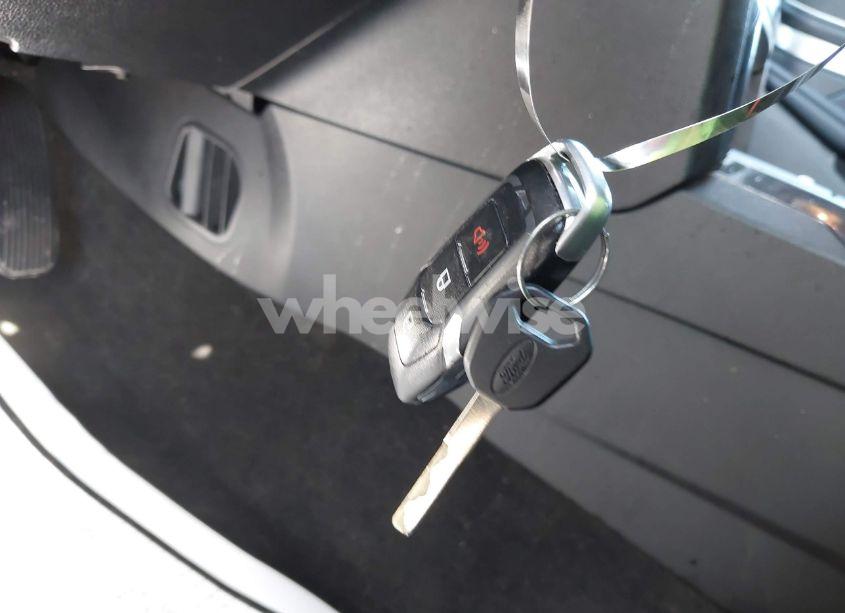 Photo 11 of 2017 Ford Explorer XLT (VIN 1FM5K7D82HGC52758)