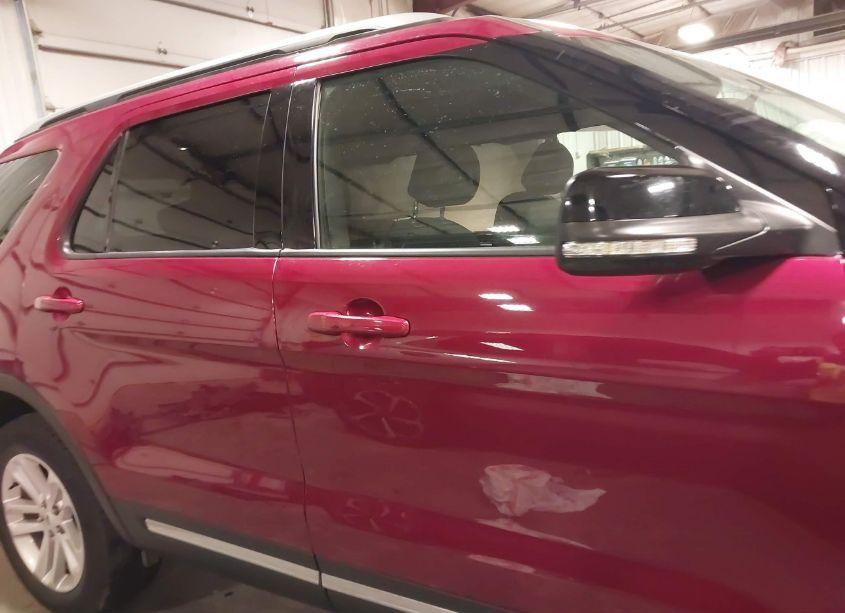 Photo 14 of 2017 Ford Explorer XLT (VIN 1FM5K7D82HGD16815)