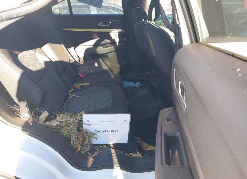 Photo 8 of 2018 Ford Explorer XLT (VIN 1FM5K7D82JGA04841)