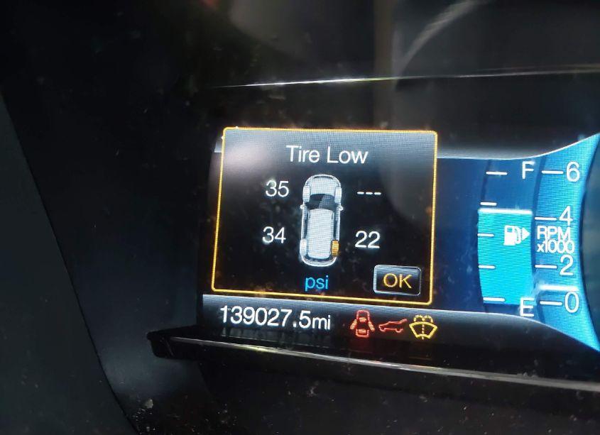 Photo 15 of 2018 Ford Explorer XLT (VIN 1FM5K7D82JGC70408)