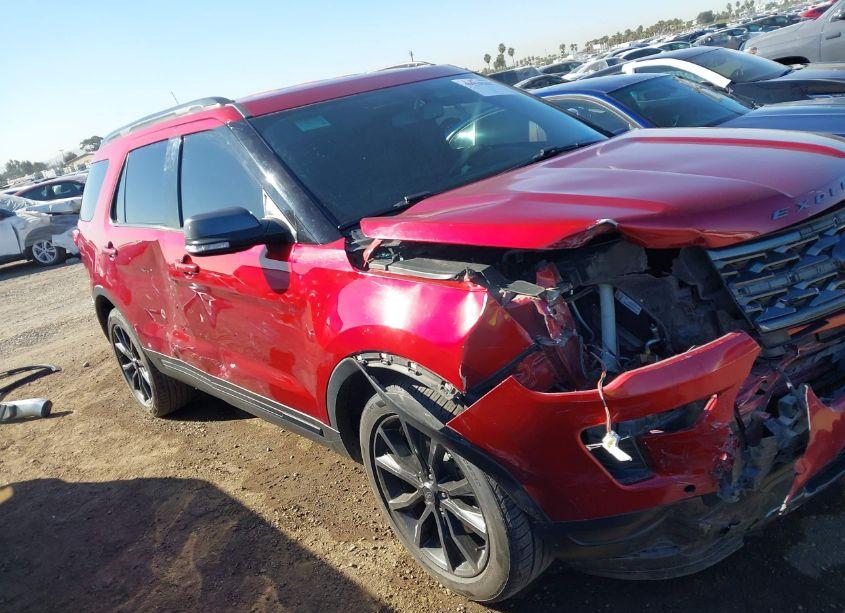 Photo 14 of 2019 Ford Explorer XLT (VIN 1FM5K7D82KGB09025)