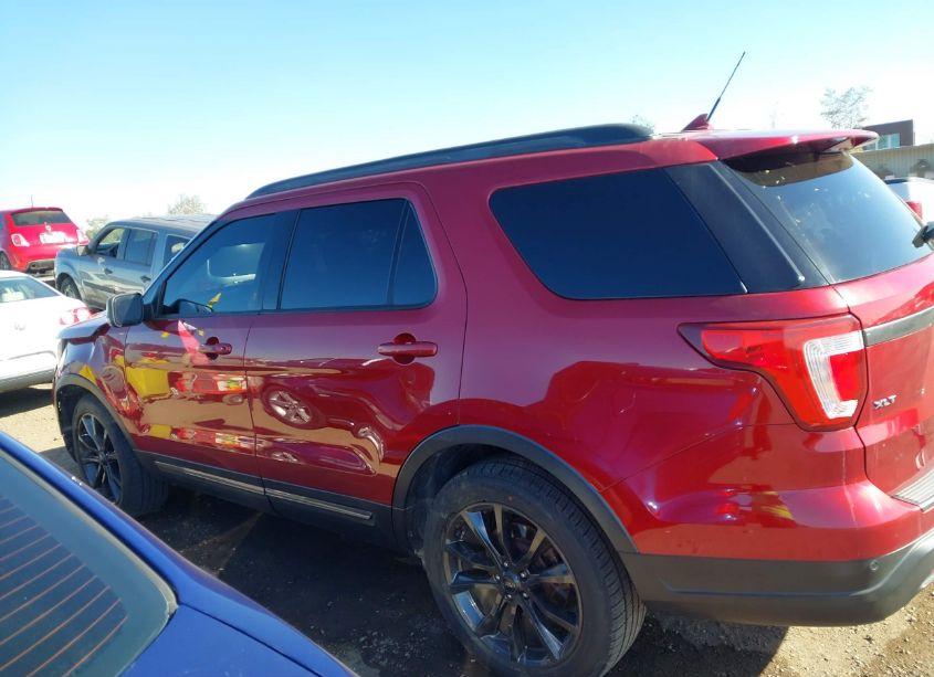 Photo 15 of 2019 Ford Explorer XLT (VIN 1FM5K7D82KGB09025)