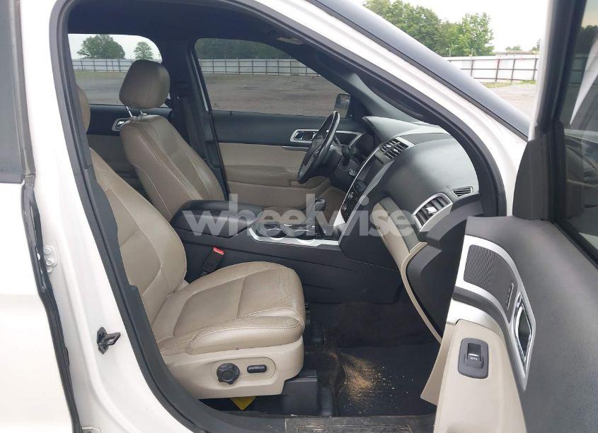 Photo 5 of 2013 Ford Explorer XLT (VIN 1FM5K7D83DGB07450)